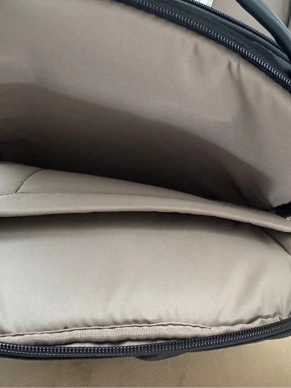 LBriggs & Riley Slim Medium Black @work Backpack –$369 Luxury Work/Travel Ba